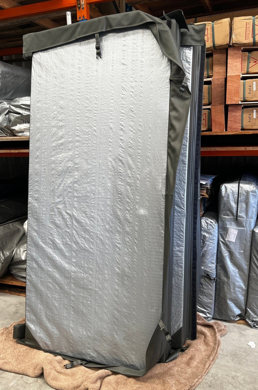 AS NEW SWIM SPA COVER